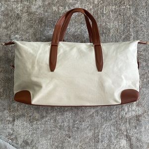 New Henny + Liv Weekender